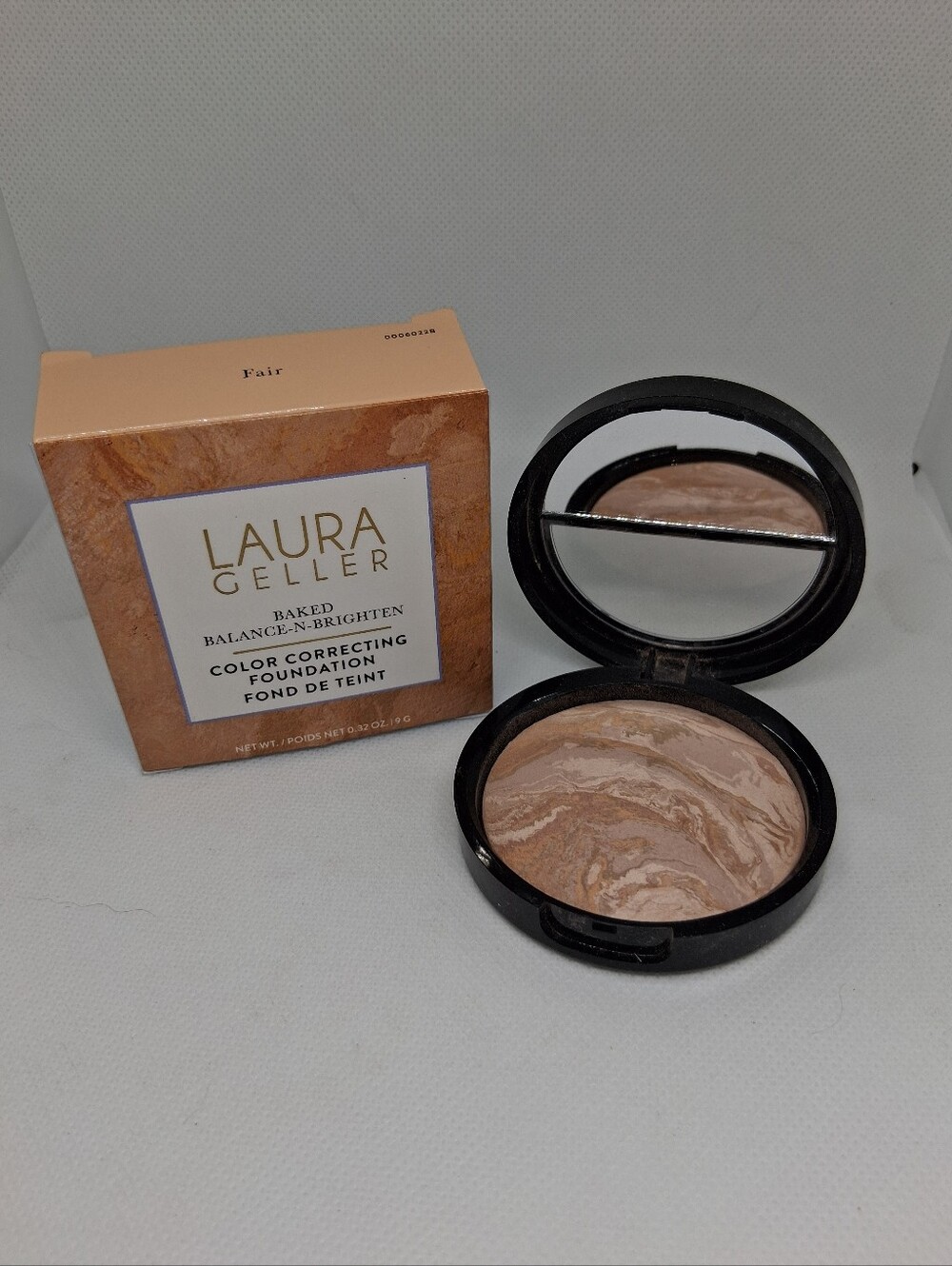 Laura Geller Baked Balanced Brighten Color Correcting Foundation - Fair